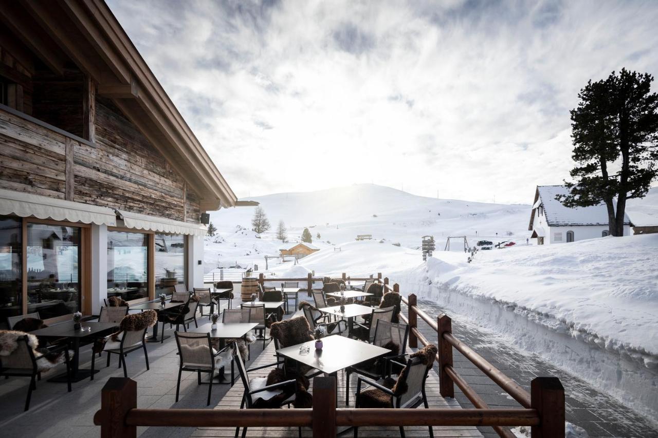 Passo Sella Dolomiti Mountain Resort Selva di Val Gardena Exterior photo