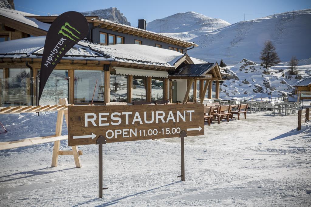 Passo Sella Dolomiti Mountain Resort Selva di Val Gardena Exterior photo