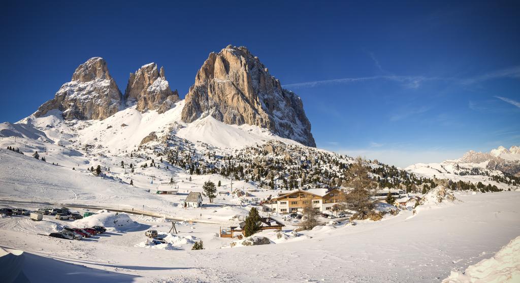 Passo Sella Dolomiti Mountain Resort Selva di Val Gardena Exterior photo